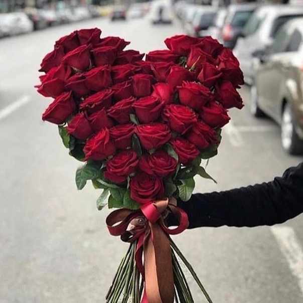 Порадуйте любимого человека доставкой цветов