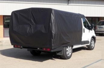 Брезентовый тент: как выбрать, ухаживать и использовать, чтобы служил годами